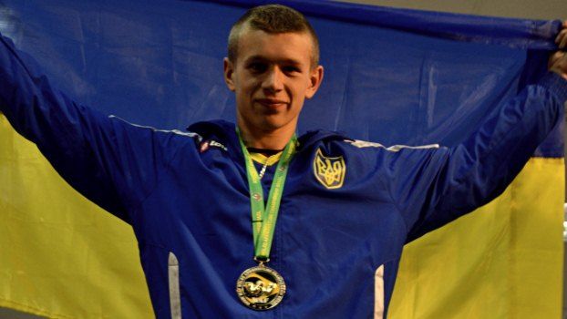 Підтримати збірну України приїде чемпіон світу з армрестлінгу