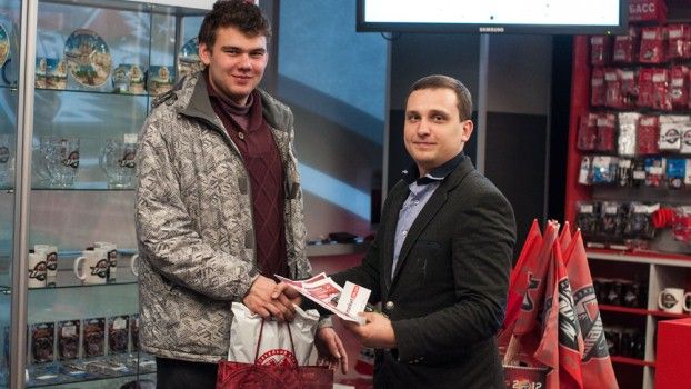 "Донбас" нагородив переможців