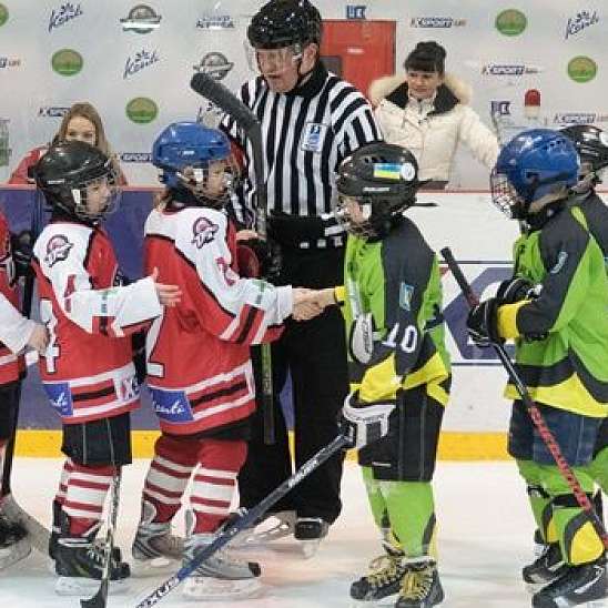 Смотрите матчи Супер-Контик Junior Hockey Cup на сайте ХК Донбасс