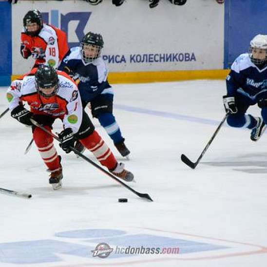Фотоотчет первого дня турнира Супер-Контик Junior Hockey Cup