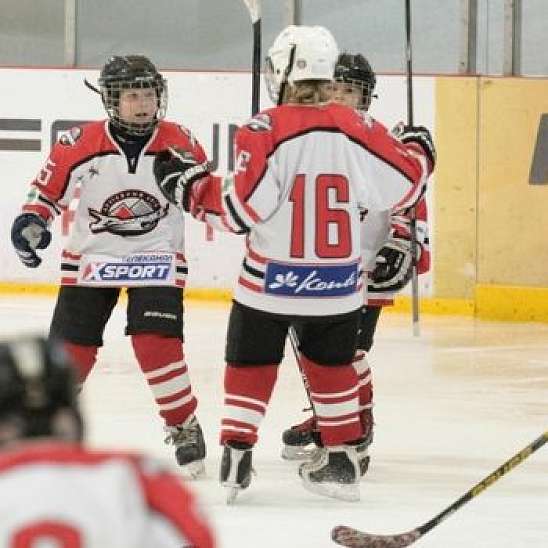 Матчи Супер-Контик Junior Hockey Cup покажут в прямом эфире