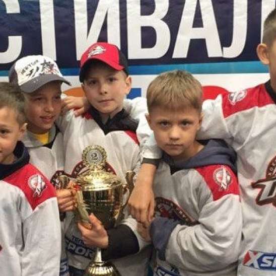 Мой первый сезон с хоккейным клубом "Донбасс": семья Гайда
