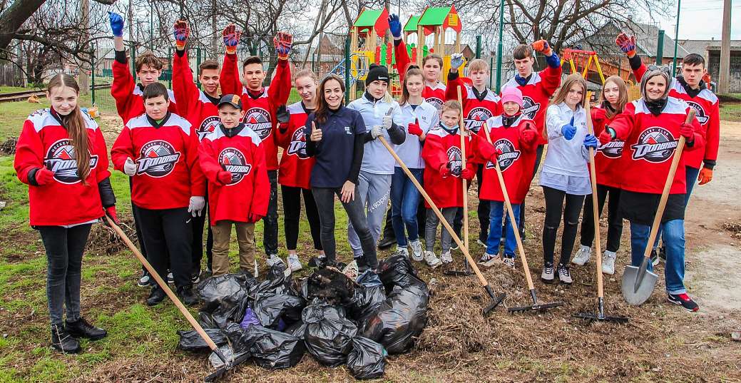 День окружающей среды в Константиновке: благотворители и спортсмены провели субботники