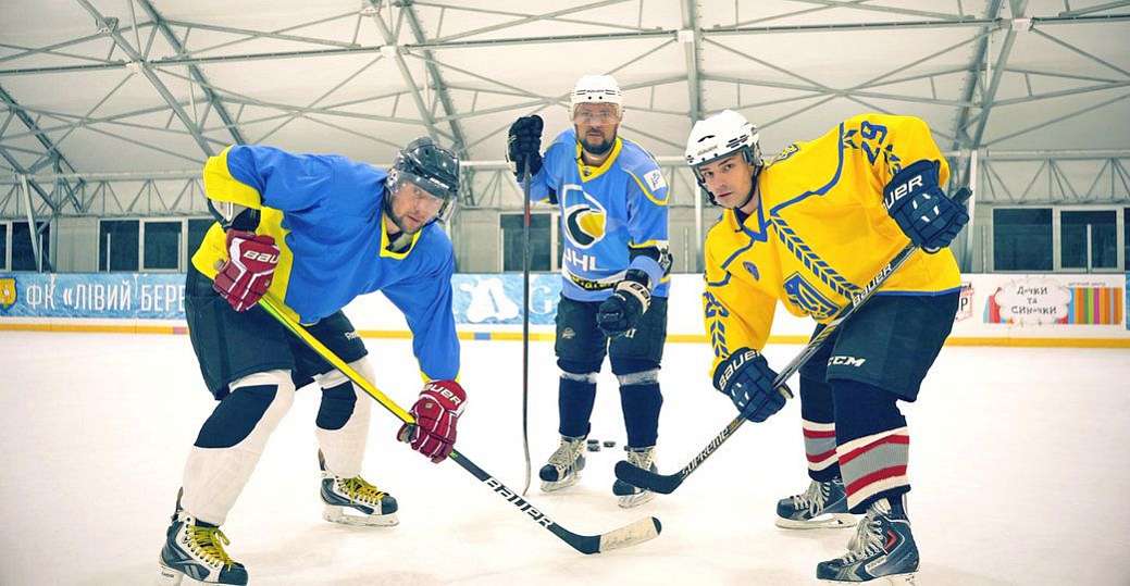 Хоккейный челлендж: Как футболист Евгений Селезнёв стал хоккеистом