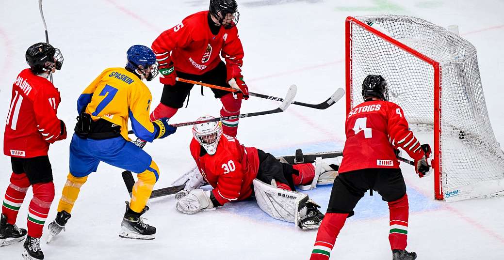 Збірна України U18 здобула розгромну перемогу на старті ЧС-2025