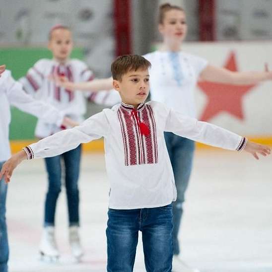 Валерий Карасев – призер I этапа Всеукраинских соревнований юных фигуристов