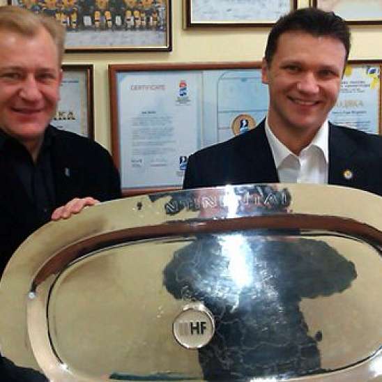 Континентальный кубок побывал в офисе Федерации хоккея Донецкой области