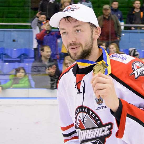 Хоккейный клуб «Донбасс» поздравляет! 