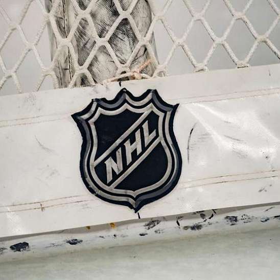 НХЛ продлила договоры о переходах игроков