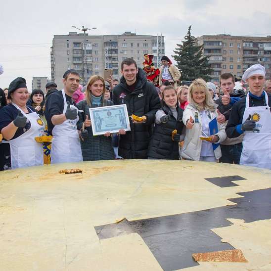 ХК «Донбасс» и благотворительный фонд Бориса Колесникова установили рекорд Украины в Дружковке