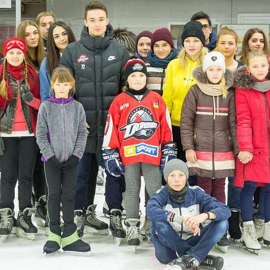 Победители проекта «Я знаю о хоккее все» на льду «Альтаира»