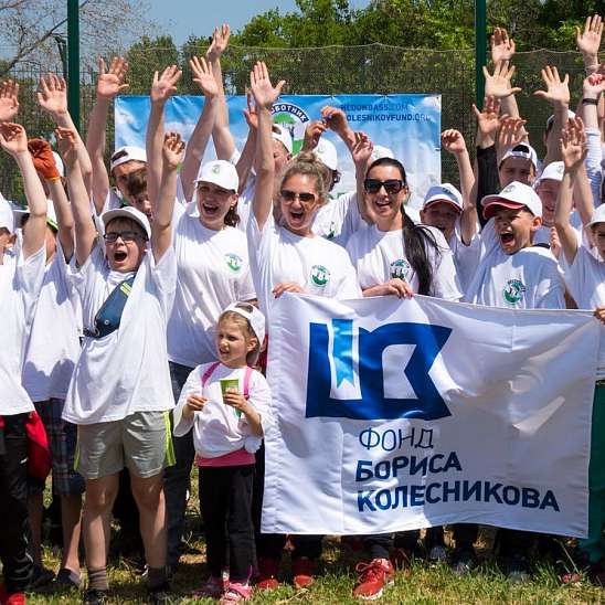 ХК «Донбасс» и Фонд Бориса Колесникова провели масштабные субботники в Дружковке и Константиновке