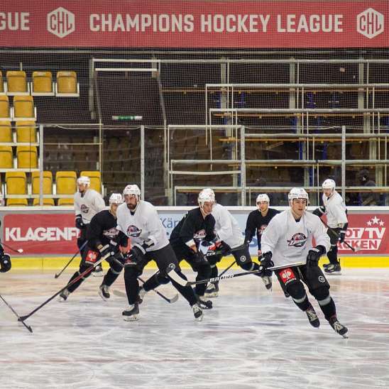 На австрийском льду. «Донбасс» провел тренировку на домашней арене «Клагенфурта»