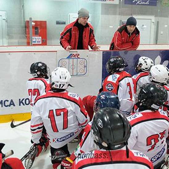 В Харькове состоится восьмой тур Приднепровской хоккейной лиги