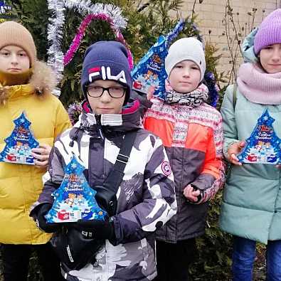 Подарки детям к зимним праздникам
